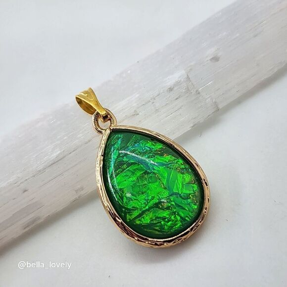 Dainty Gold Toned Wrapped Green Multicolor Opal Teardrop Pendant - Picture 2 of 3